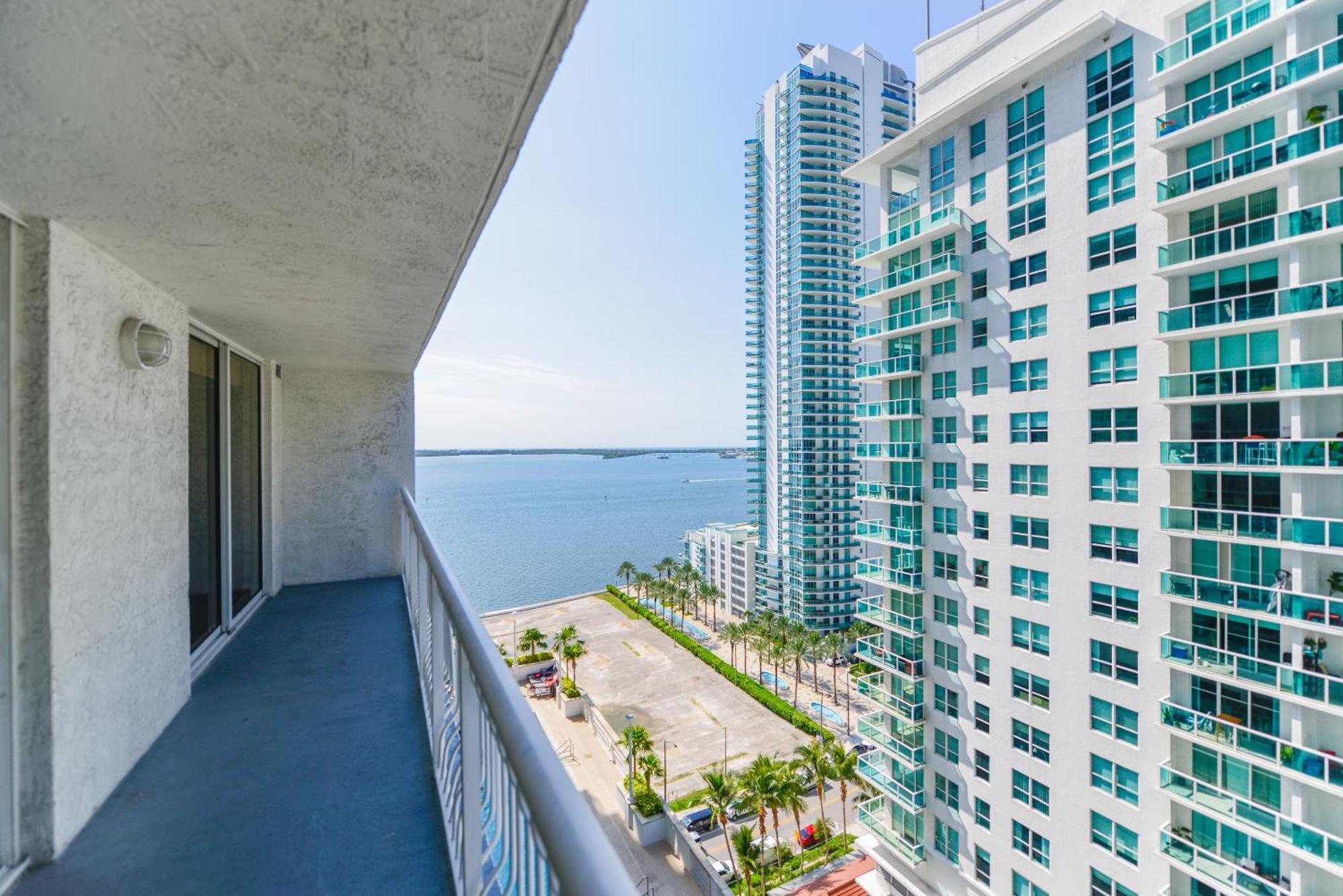 Amazing 3 Bedroom Condo At Brickell With Pool Miami Exteriér fotografie